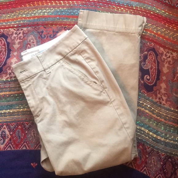 Esprit Khaki Capris Size 4 - Picture 9 of 9